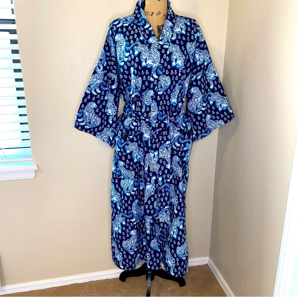 PRINTFRESH Anthropologie Navy Tiger Queen Print Robe Women’s S/M New With Tags